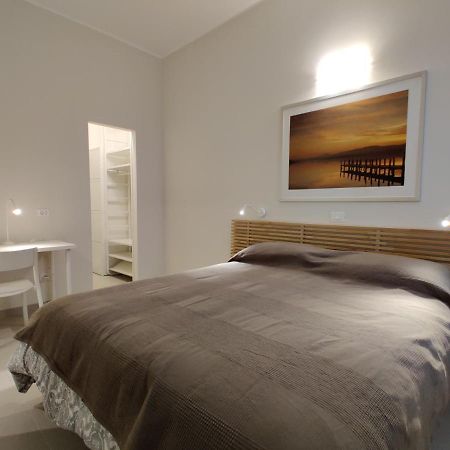 Downtown Apartments Merlo Мілан Екстер'єр фото